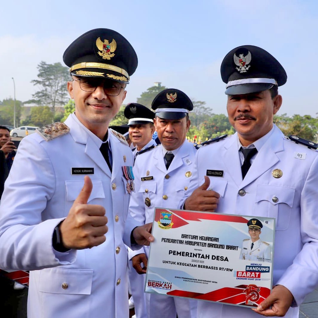 Plt Bupati Bandung Barat Penuhi Janji Politik